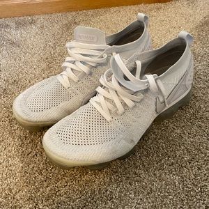Super hot used Nike Vapor Max size 10.5